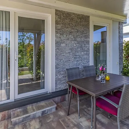 Superior-11 By Interhome