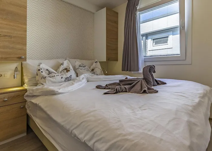 Mobile Superior-11 By Interhome Pula